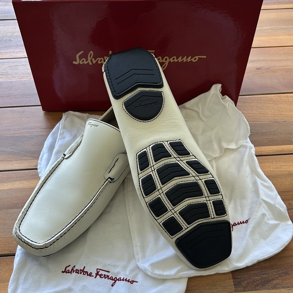 Men’s Ferragamo Driving Loafers size 9.5 - Picture 2 of 4